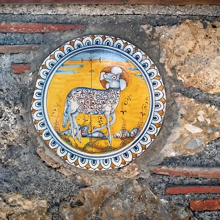 Amaranto Casa de hóspedes 4*